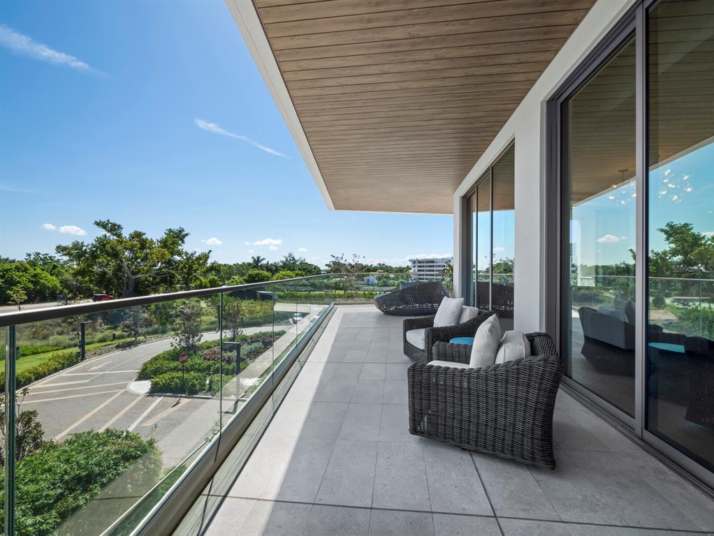 1591 GULF OF MEXICO DRIVE UNIT 312, LONGBOAT KEY, FL — photo 5 of 30