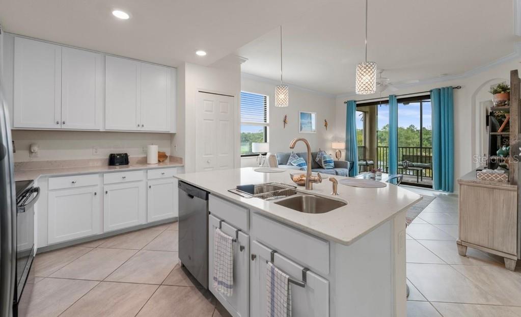 17704 GAWTHROP DRIVE UNIT 201, BRADENTON, FL — photo 3 of 12
