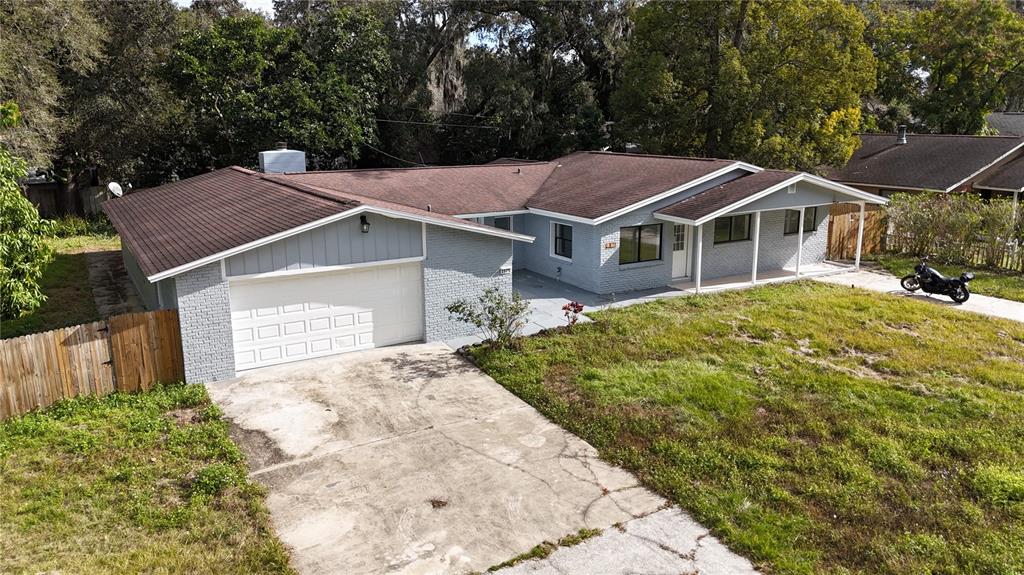 2525 POINSETTA AVENUE