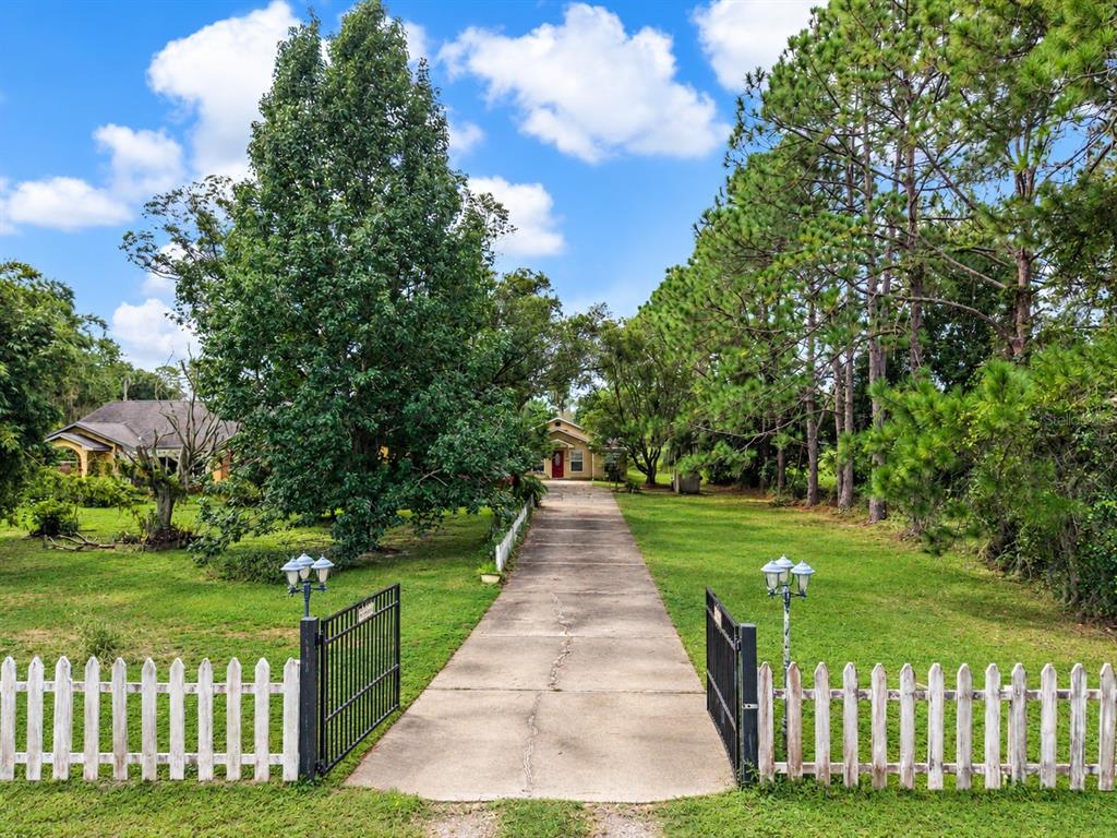 5684 RON ROAD