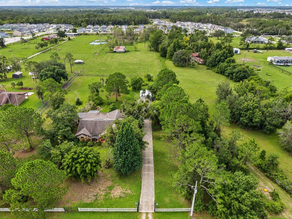 5684 RON ROAD, ST CLOUD, FL — photo 3 of 17