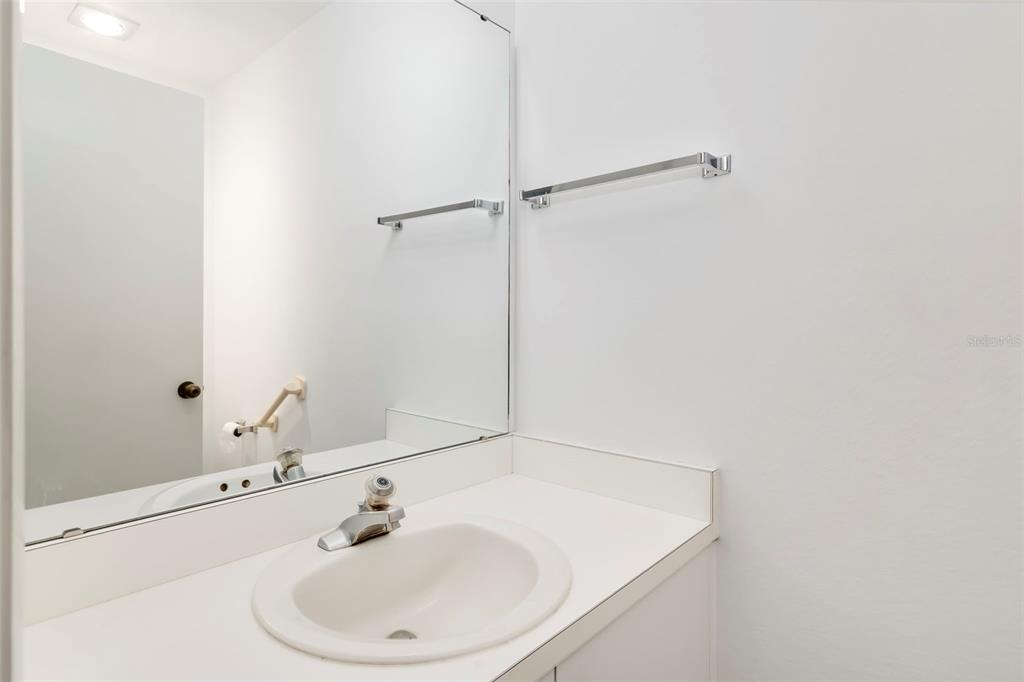 1920 HARBOURSIDE DRIVE UNIT 1003, LONGBOAT KEY, FL — photo 5 of 30