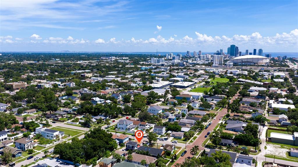 327 25TH STREET S, ST PETERSBURG, FL — photo 2 of 30