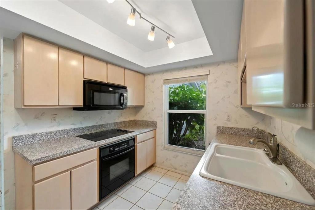 4329 BRITTANY LANE UNIT 59, SARASOTA, FL — photo 5 of 30