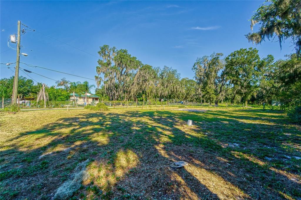 3533 JORDAN ROAD, DOVER, FL — photo 5 of 30