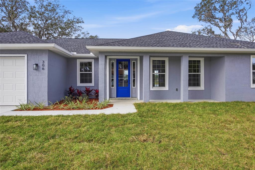 306 OAK LANE