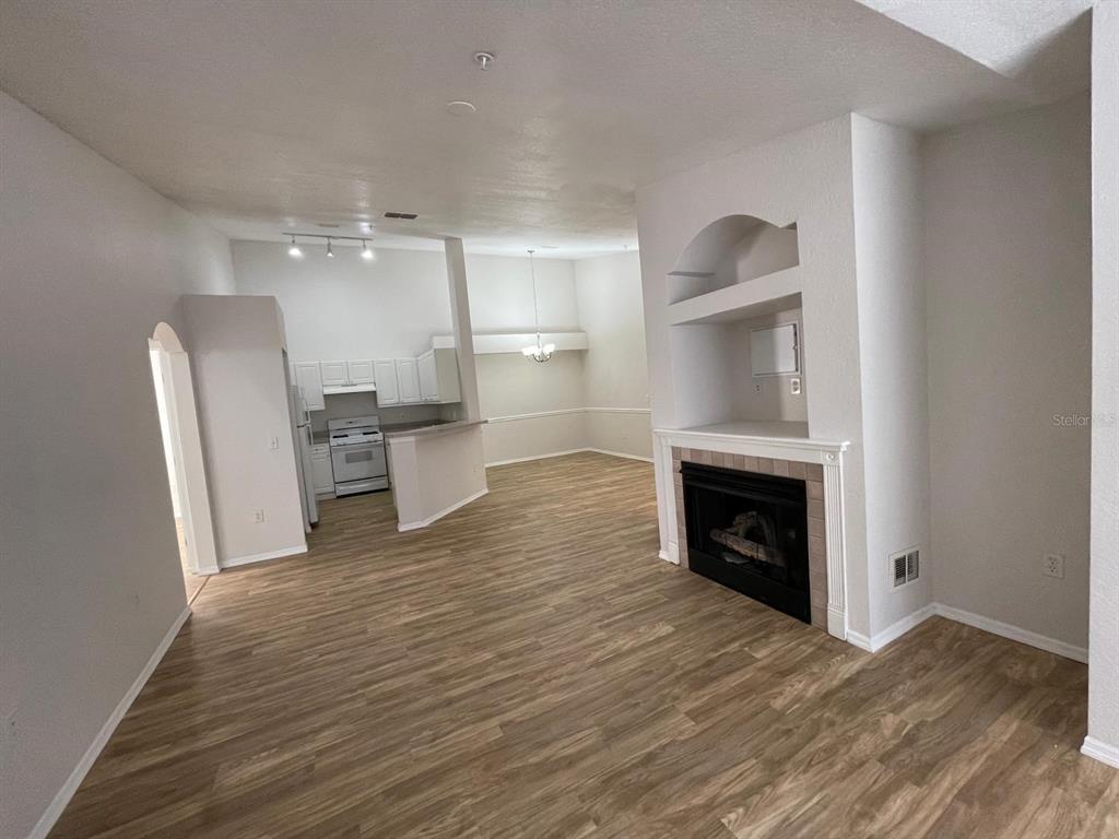 3313 S KIRKMAN ROAD UNIT 220, ORLANDO, FL — photo 4 of 30
