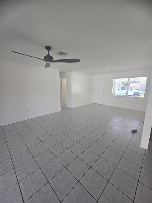 6017 23RD AVENUE N, ST PETERSBURG, FL — photo 5 of 22