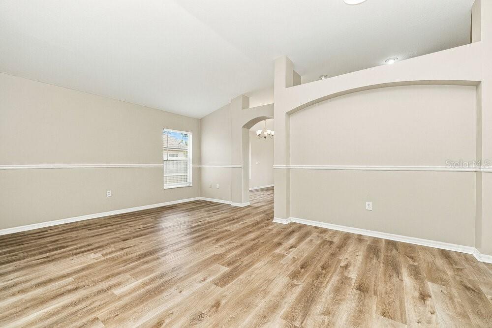 10809 WINDBURY WAY, RIVERVIEW, FL — photo 5 of 16