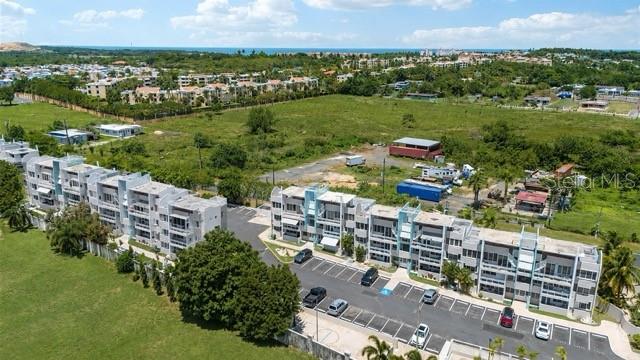 1203 GOLDEN VILLAS
