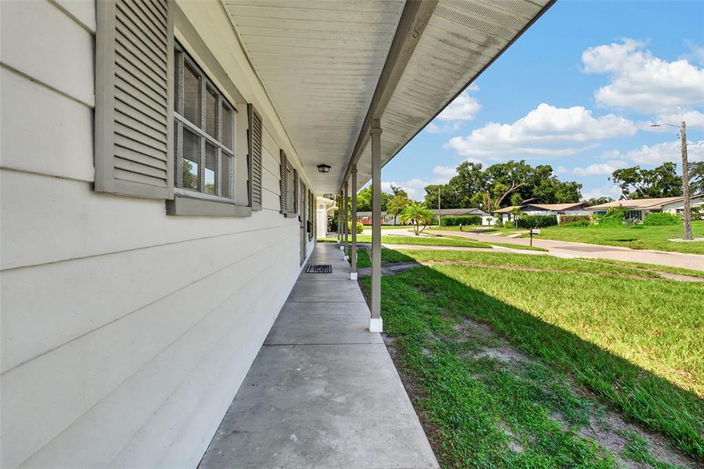 3312 W BURKE STREET, TAMPA, FL — photo 3 of 30