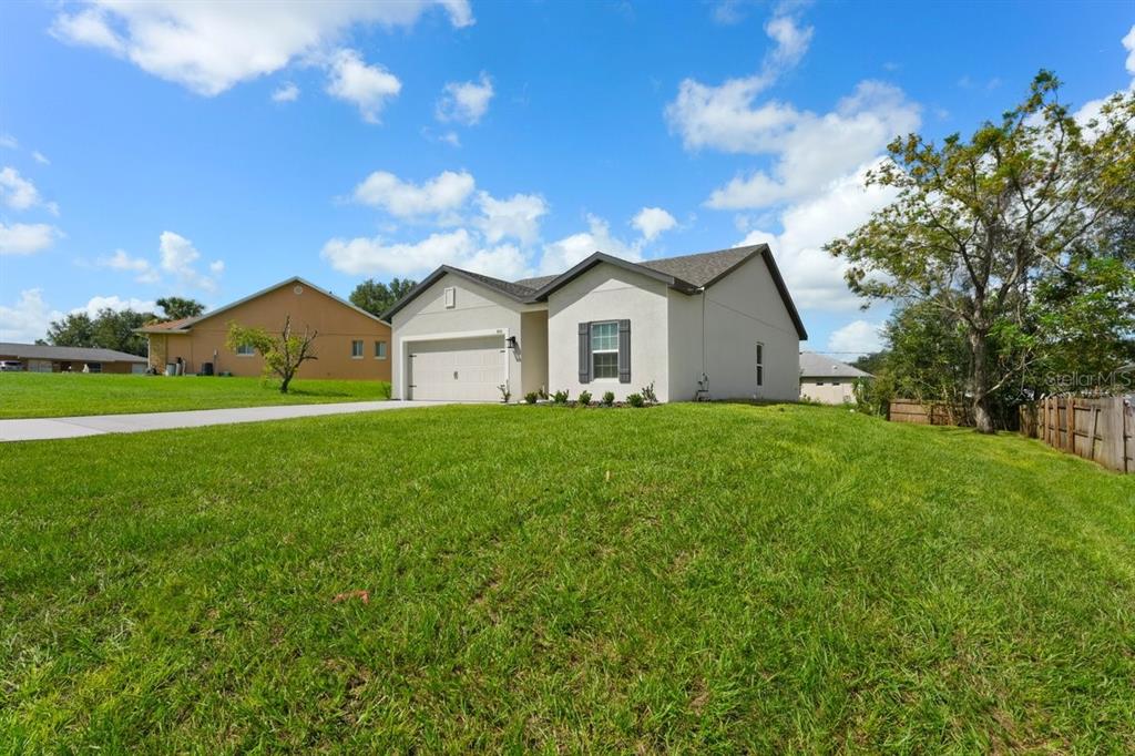 850 GLASGOW AVENUE, DELTONA, FL — photo 4 of 30
