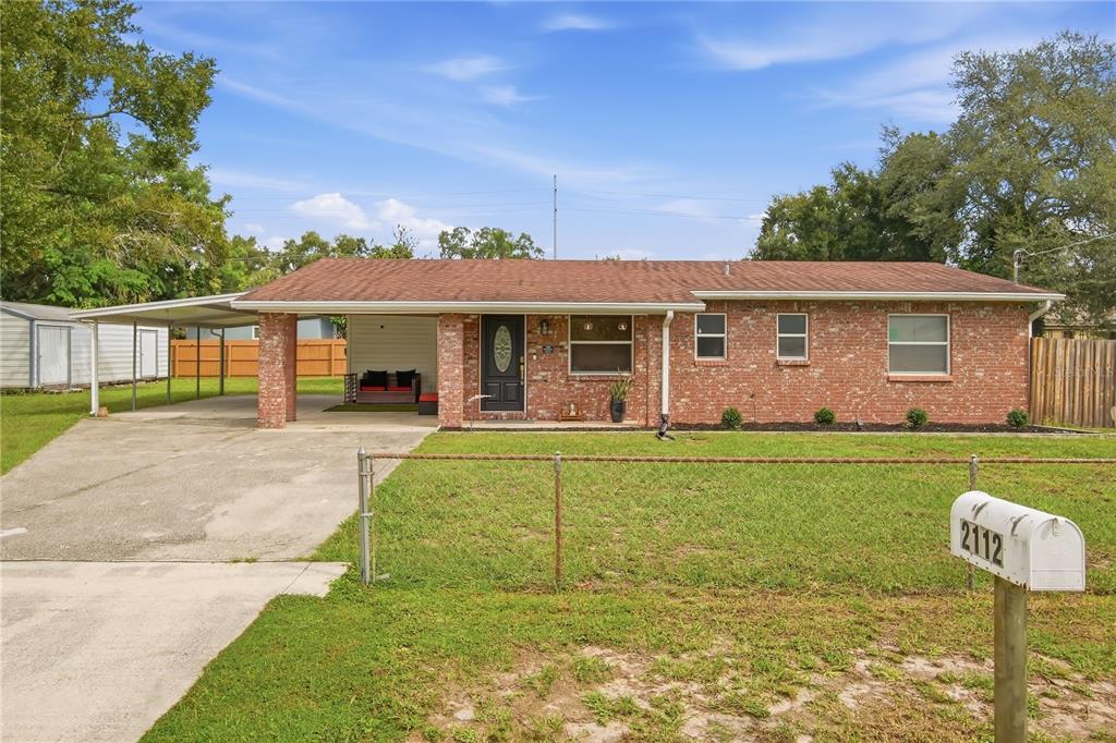 2112 E NEDRO ROAD, TAMPA, FL — photo 2 of 22