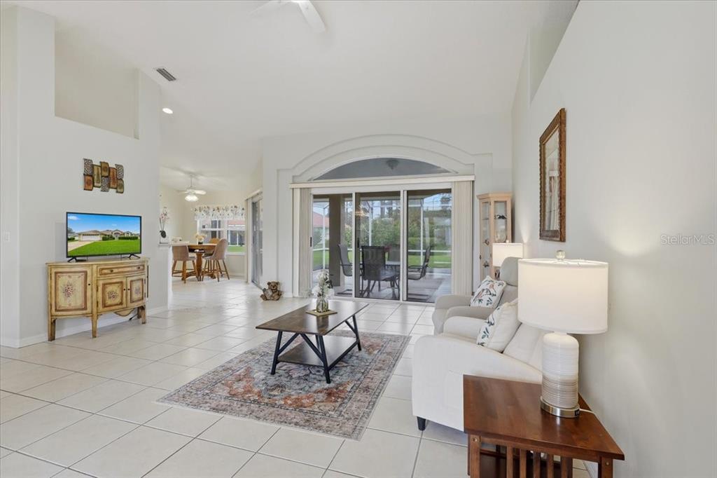 65 WOODBURY DRIVE, PALM COAST, FL — photo 2 of 22