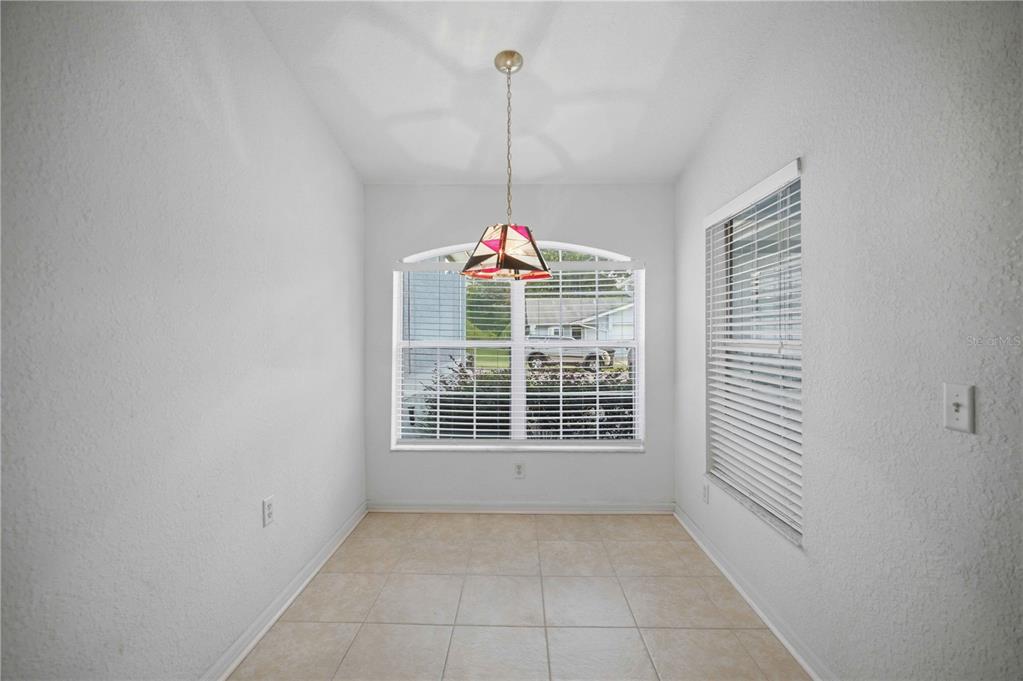 10448 SW 85TH COURT, OCALA, FL — photo 5 of 30