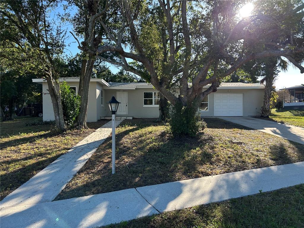 1109 W PAGE DRIVE