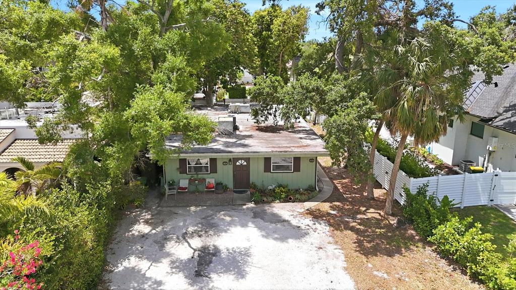 1824 WEBBER STREET