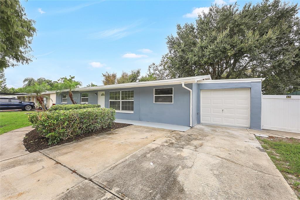 1604 ARNOLD DRIVE, MELBOURNE, FL — photo 2 of 30