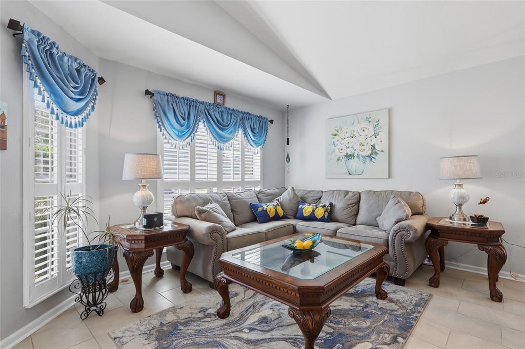 12402 TREE POINTE COURT, RIVERVIEW, FL — photo 4 of 30
