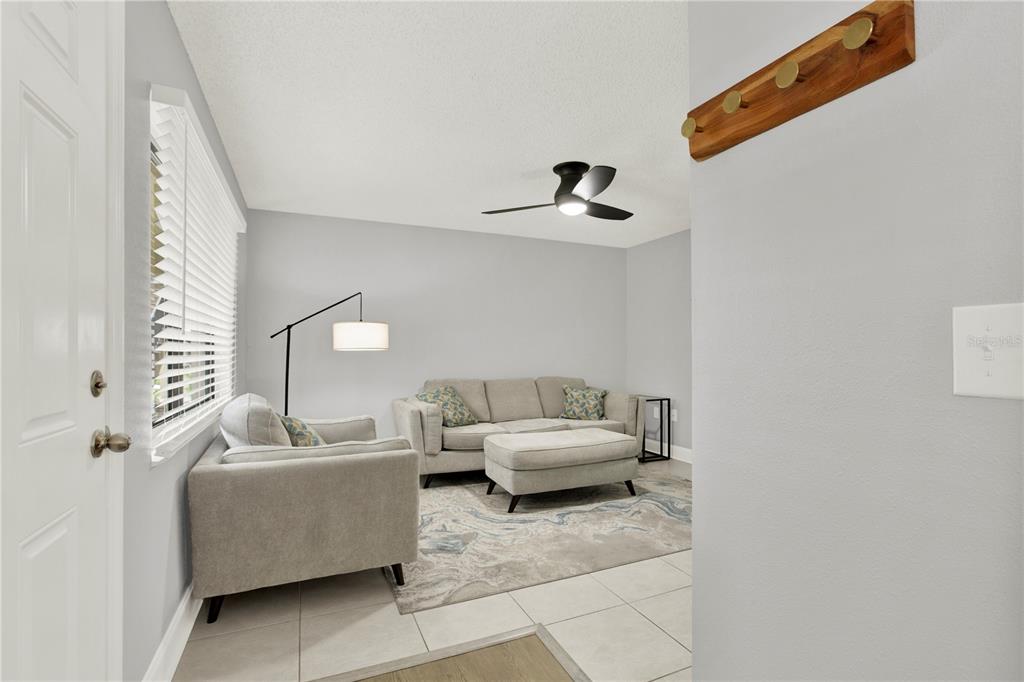 1601 BIG TREE ROAD UNIT 203, DAYTONA BEACH, FL — photo 5 of 24