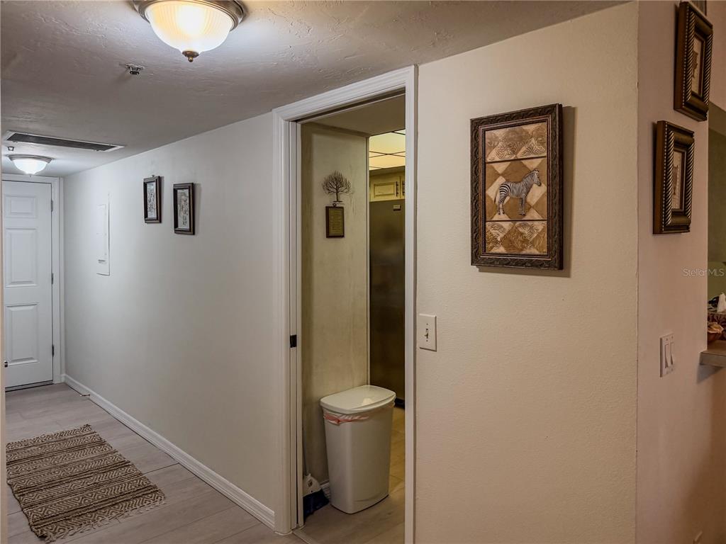 1100 BENJAMIN FRANKLIN DRIVE UNIT 503, SARASOTA, FL — photo 3 of 30