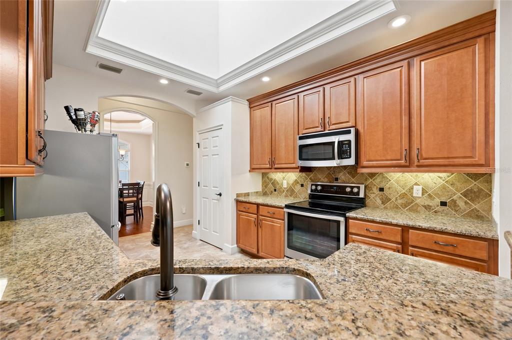 11123 NW 18TH ROAD, GAINESVILLE, FL — photo 5 of 30