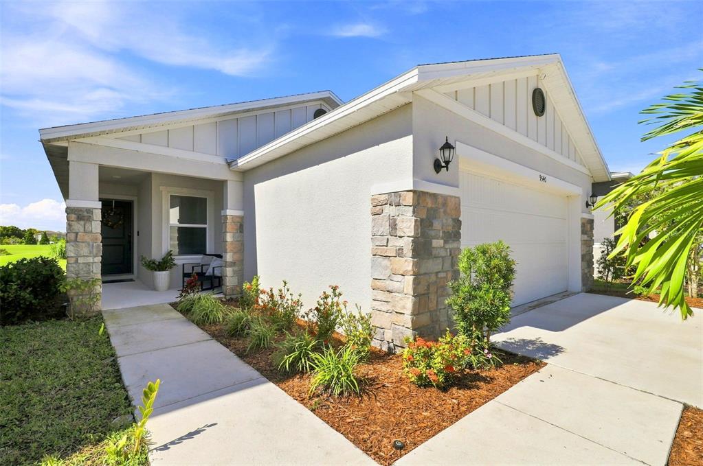 9540 SANDY BLUFFS CIRCLE, PARRISH, FL — photo 2 of 30