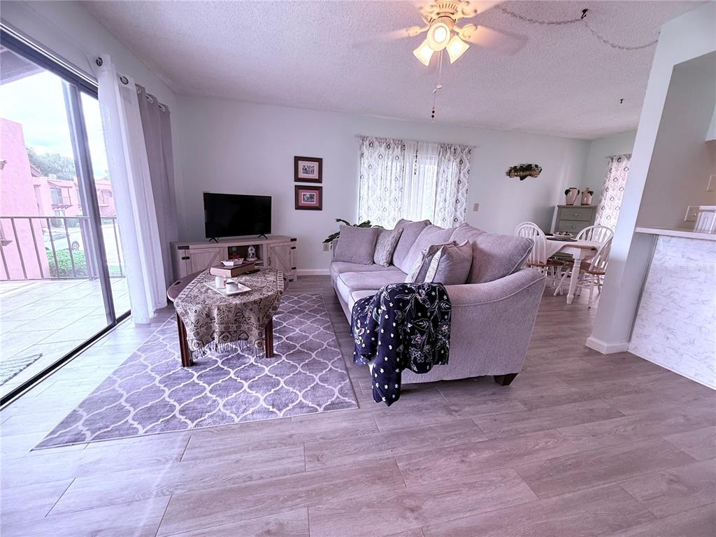 227 LA CASA UNIT 227, LAKE WALES, FL — photo 5 of 30