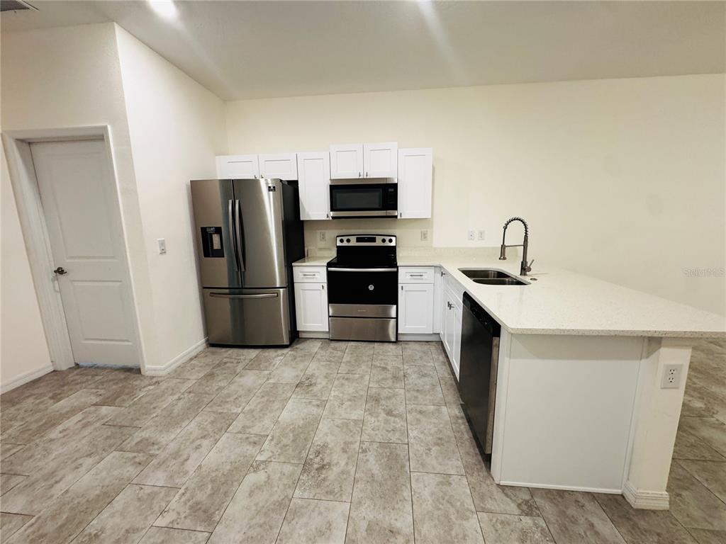 1810 DUNBAR STREET, BARTOW, FL — photo 3 of 10