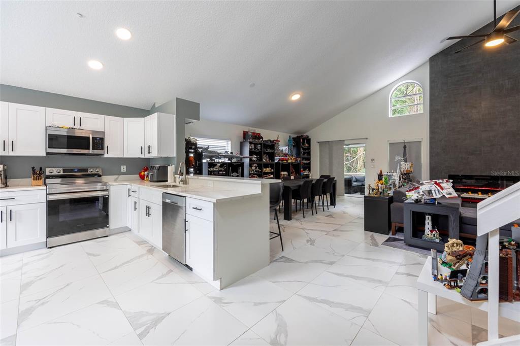 10720 SPRING BROOK LANE, ORLANDO, FL — photo 5 of 19