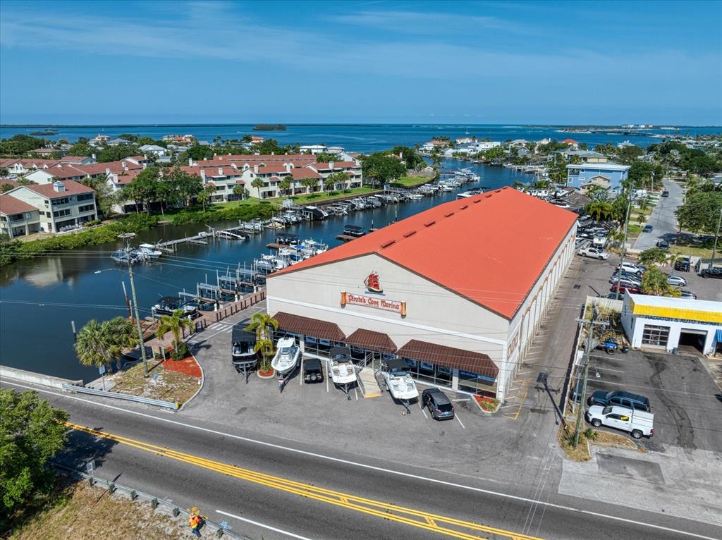 2400 BAYSHORE BOULEVARD