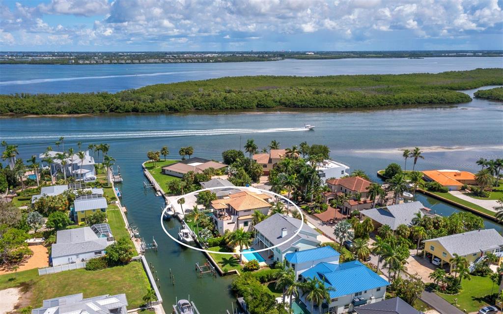 795 MARBURY LANE, LONGBOAT KEY, FL — photo 3 of 30