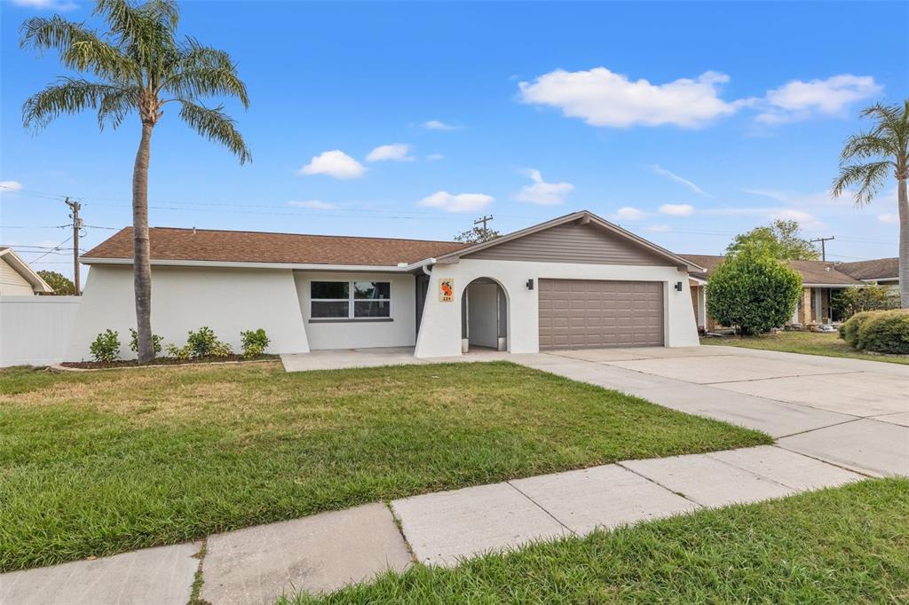 2214 WILSHIRE DRIVE