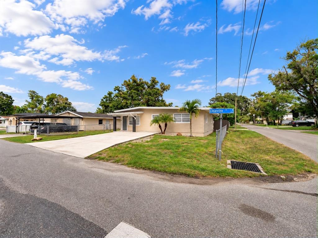 6801 N CLEARVIEW AVENUE, TAMPA, FL — photo 2 of 27