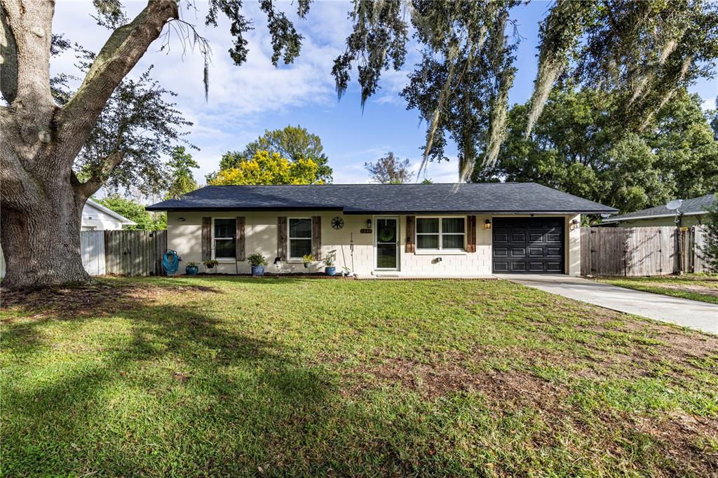 1240 CEDAR AVENUE