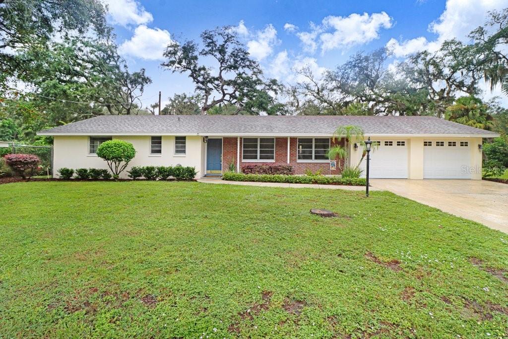 12108 N 53RD STREET, TEMPLE TERRACE, FL — photo 2 of 30
