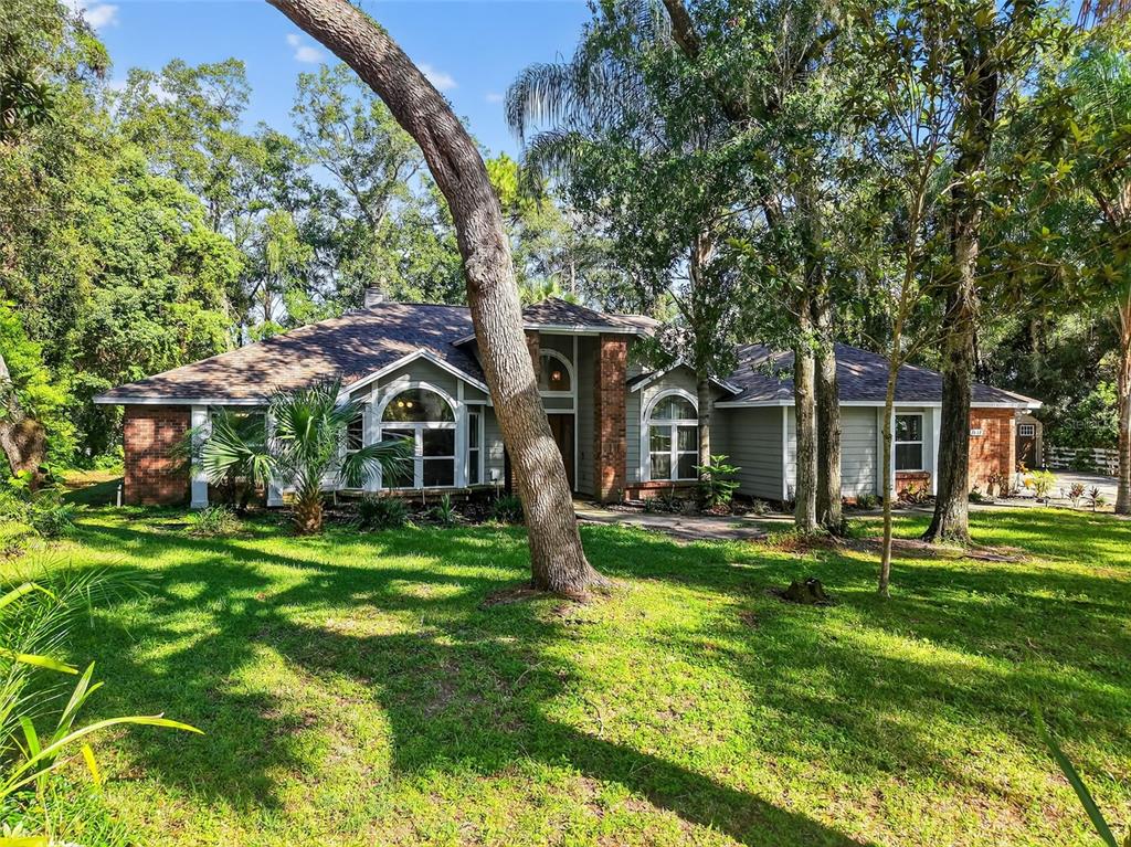 1847 EAGLES POINT