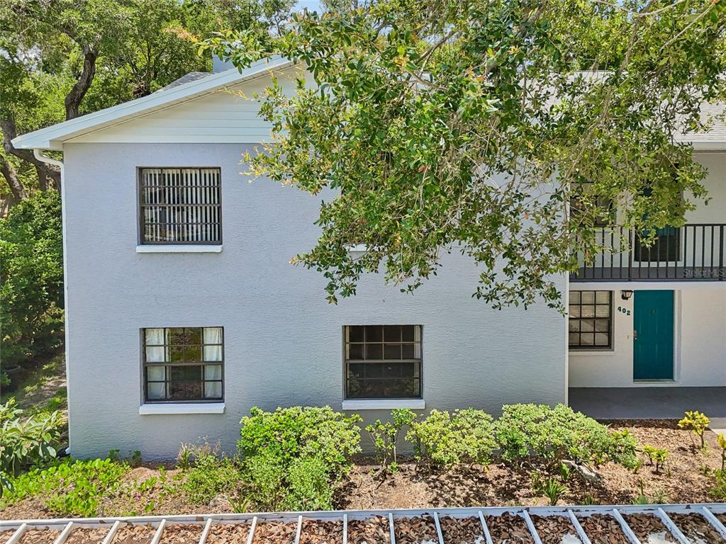 11800 PARK BOULEVARD UNIT 401