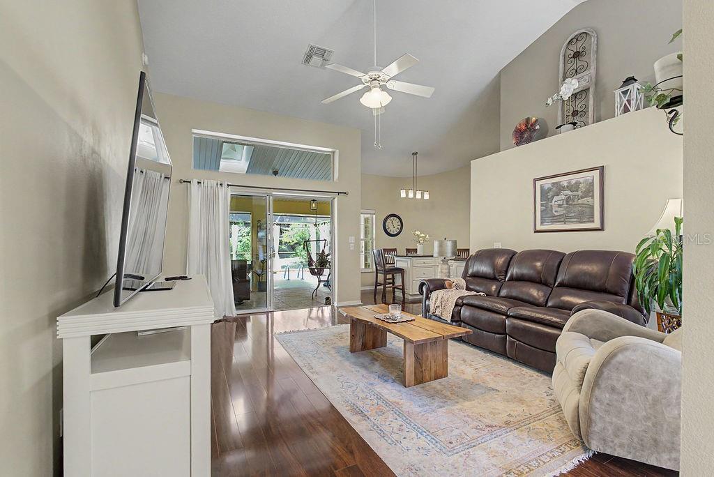 8960 SW 190th CIRCLE, DUNNELLON, FL — photo 3 of 30