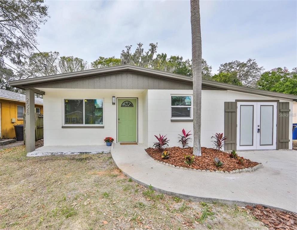 2028 N BETTY LANE