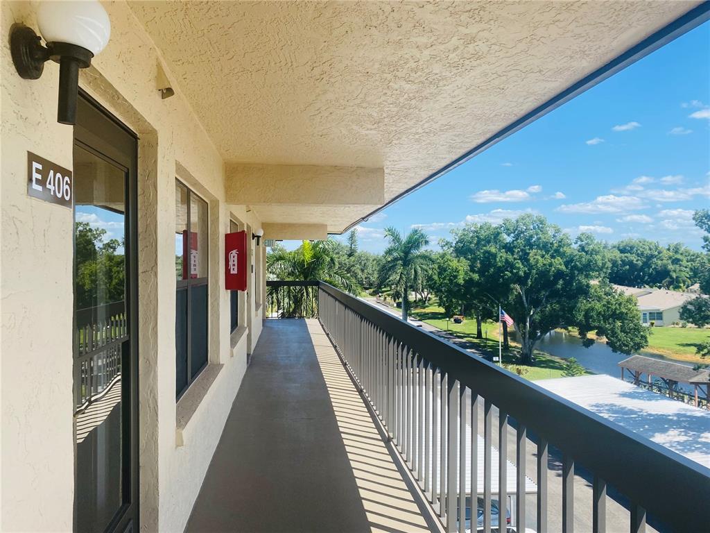 505 30TH AVENUE W UNIT E406, BRADENTON, FL — photo 2 of 30
