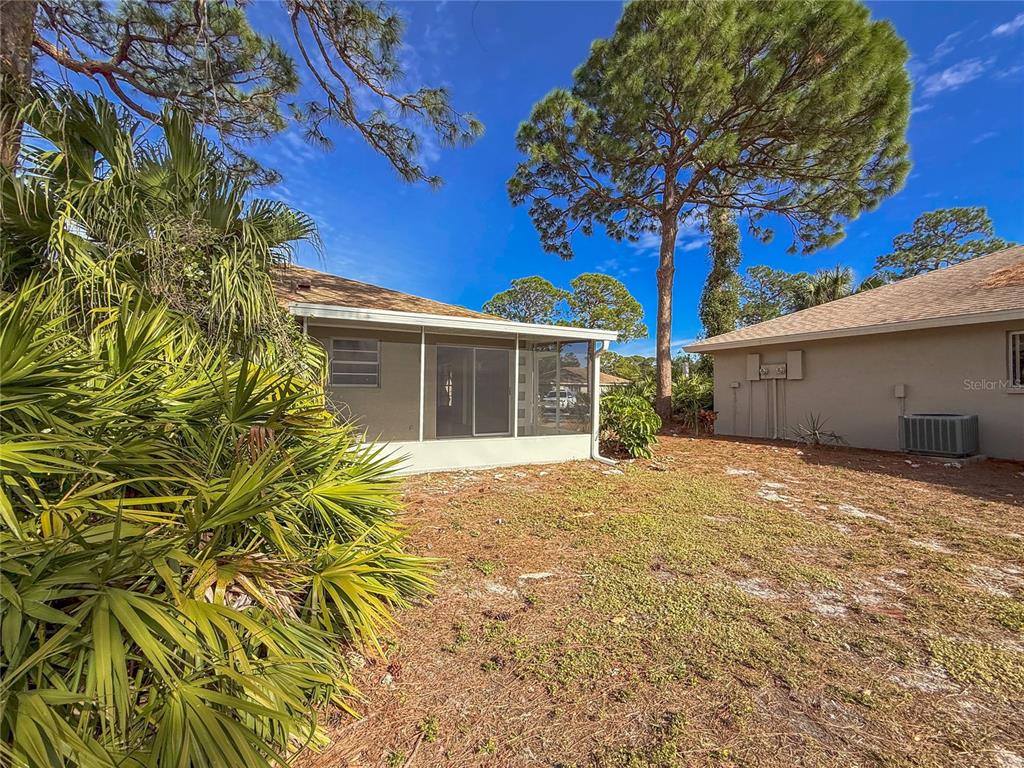 727 N JEFFERSON AVENUE UNIT 727, SARASOTA, FL — photo 5 of 30