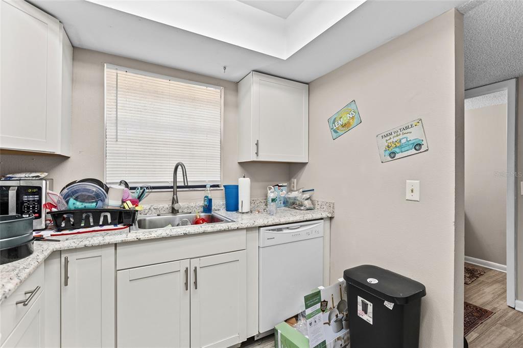 1910 W SLIGH AVENUE UNIT E102, TAMPA, FL — photo 5 of 30