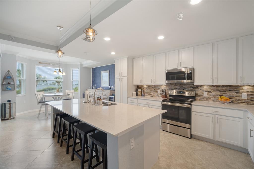 910 TIDEWATER SHORES LOOP UNIT 103