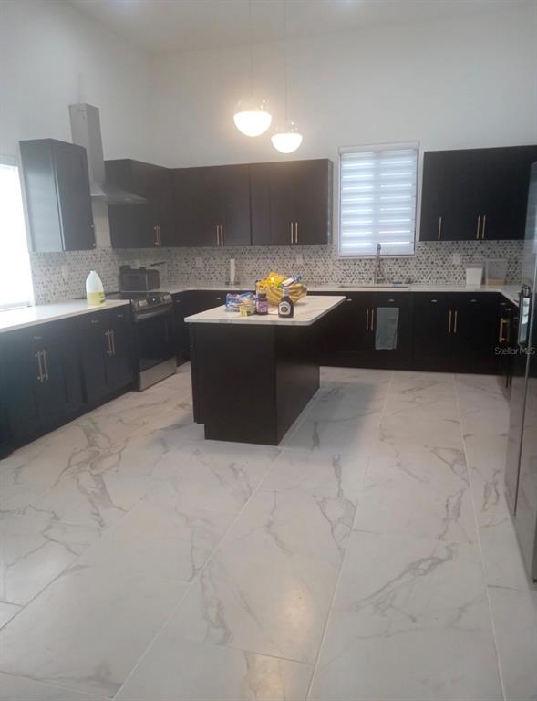 805 HYMON CIRCLE, BUNNELL, FL — photo 2 of 10