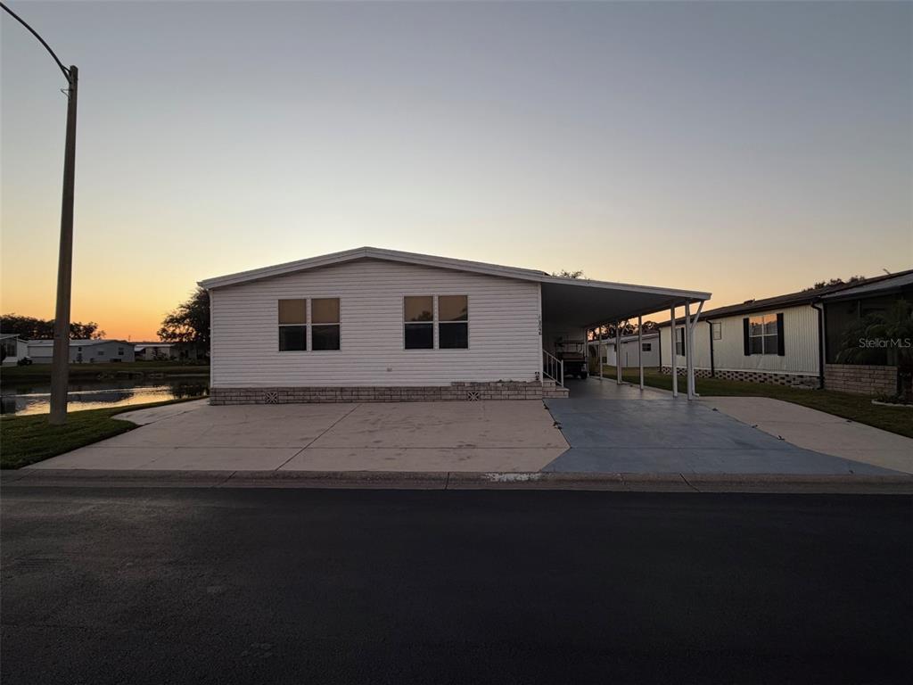 3045 SHADY CREEK DRIVE
