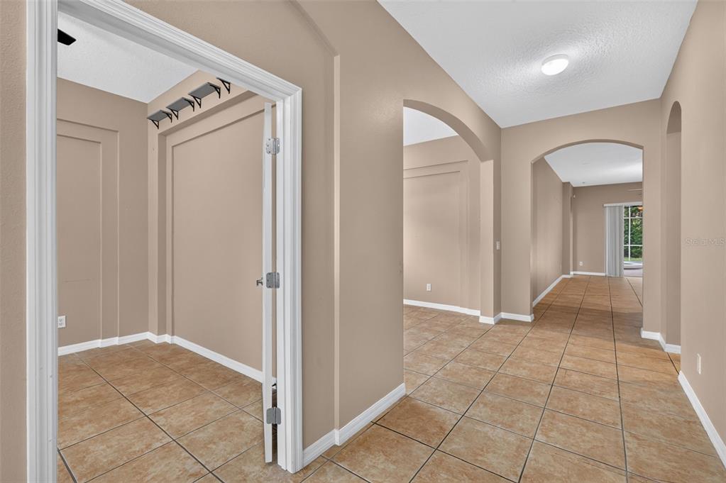 8484 DOVER VIEW LANE, ORLANDO, FL — photo 5 of 49