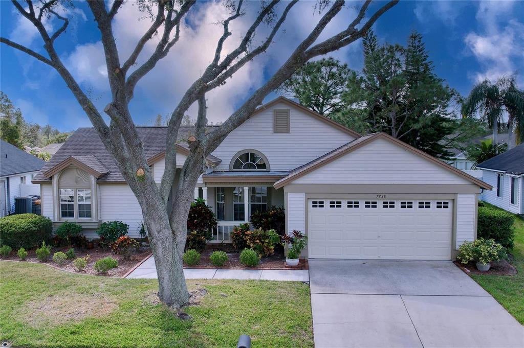 7738 GRIMSBY LANE