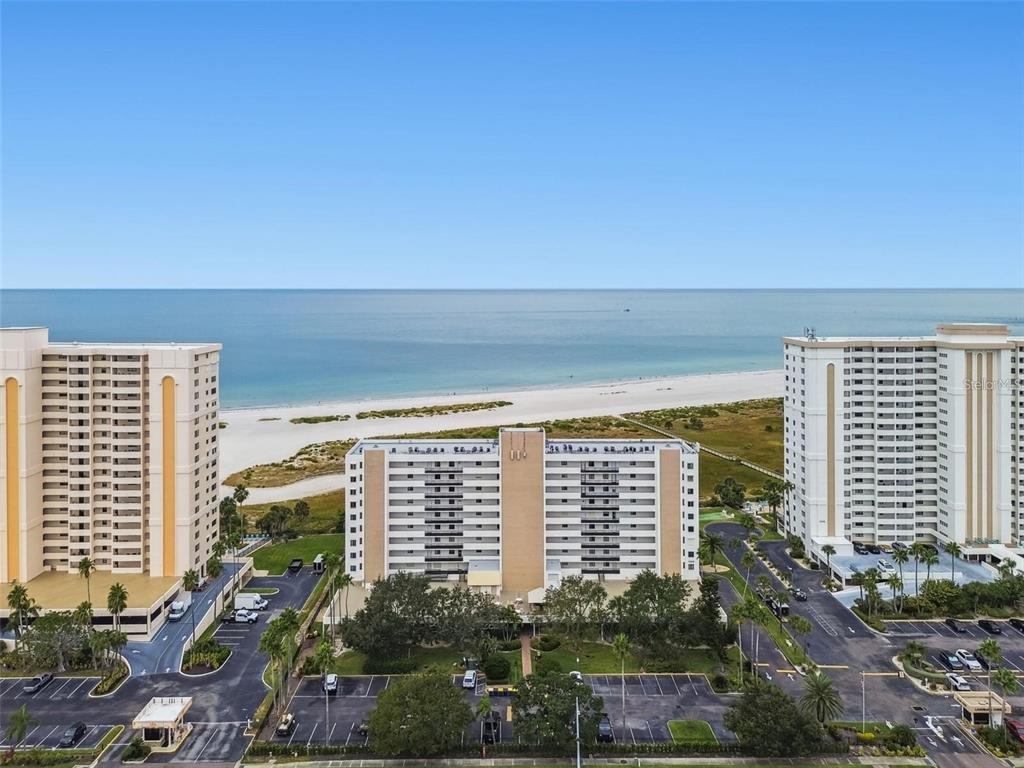 1250 GULF BOULEVARD UNIT 1003, CLEARWATER BEACH, FL — photo 2 of 30