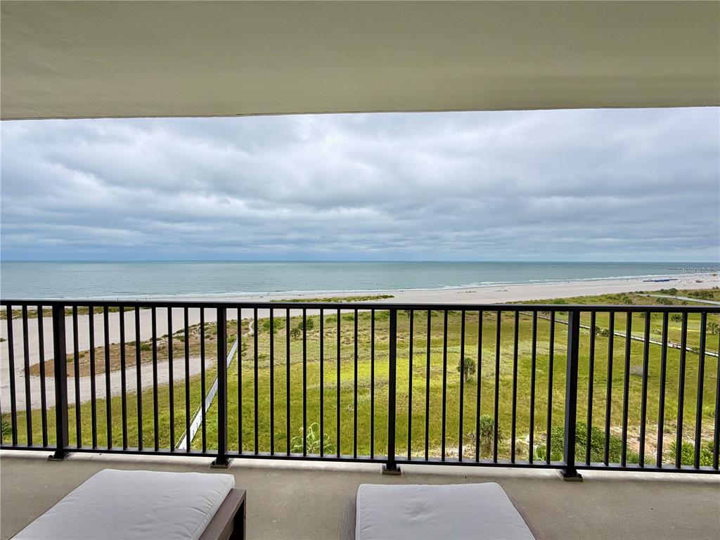 1250 GULF BOULEVARD UNIT 1003, CLEARWATER BEACH, FL — photo 3 of 30